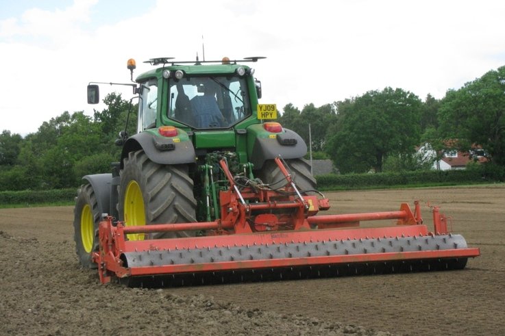 The Blecavator 4m model in action at the TGA Show in Richmond, Yorkshire   Copy