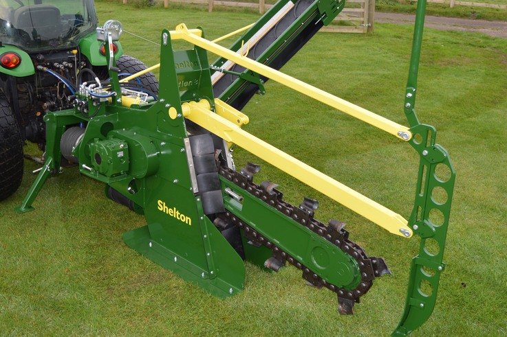 The Shelton CT100 Chain Trencher   hi res