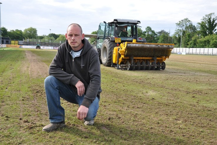Richard Ede on his Tooting and Mitcham FC pitch with the BLEC Multivator