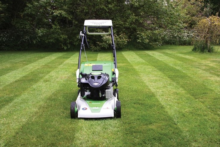 Etesia Mower with Rear Roller