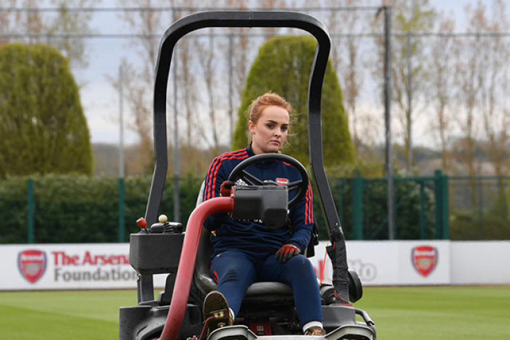 Arsenal_Tara-Sandford_mowing.jpg