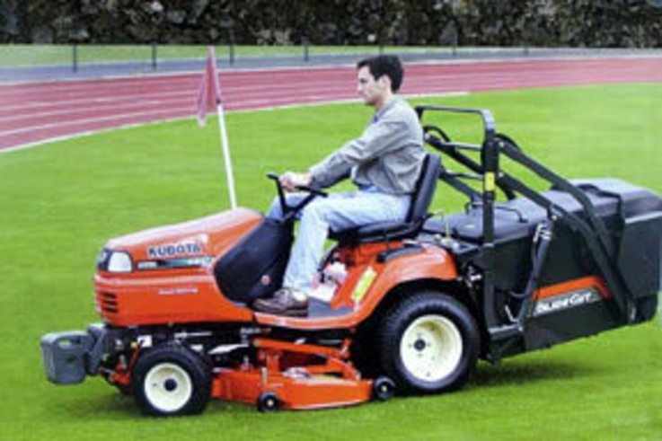 Power boost for Professional Ride-on Mowers with grass collection