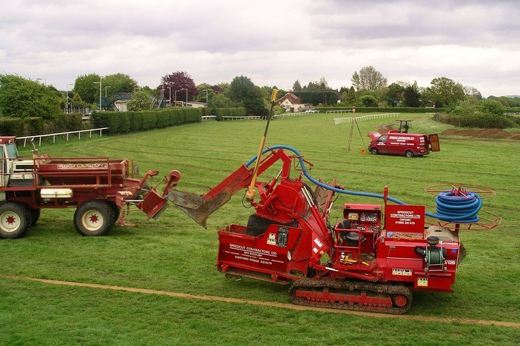 Speedcut Contractors in action at Plumpton Racecourse, West Sussex