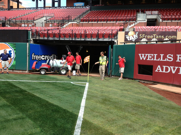 Busch Stadium foul poles being removed - temporarily