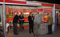 Speedcut team Dick Franklin, managing director, and contracts manager Barry Pace (right) on the stand at BTME 2012 DSC 0396